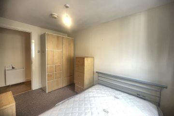 Ropewalk Court